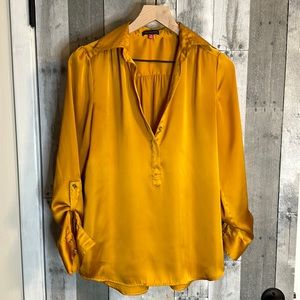 Vince Camuto blouse top XS